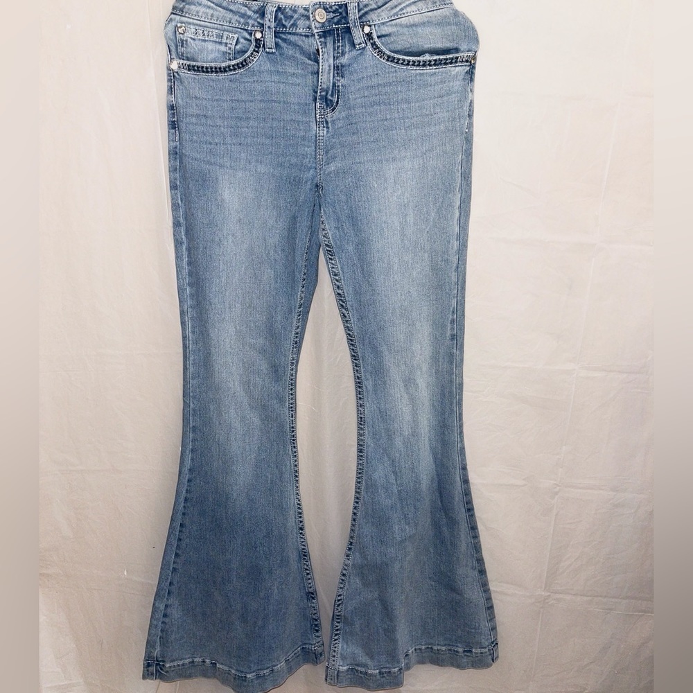 Shyanne Bootcut Denim Jeans.